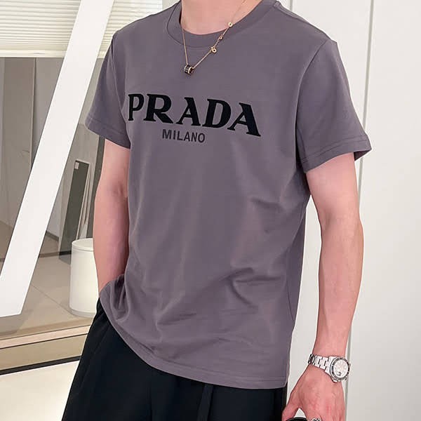 プラダ コピー ロゴ半袖Tシャツ pup10780